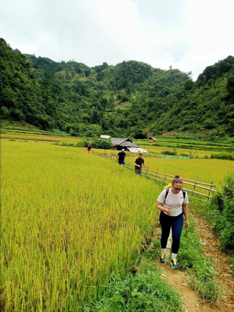 Bac Ha Charm Stay Exterior photo